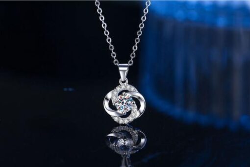 Dây chuyền Kim cương Moissanite Navia