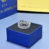 Nhẫn thiết kế vương miện chất liệu vàng trắng gắn full kim cương Moissanite